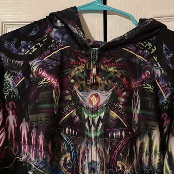 Men’s Size Medium Festival Hoodie from The Headspace - Picture 4 of 7